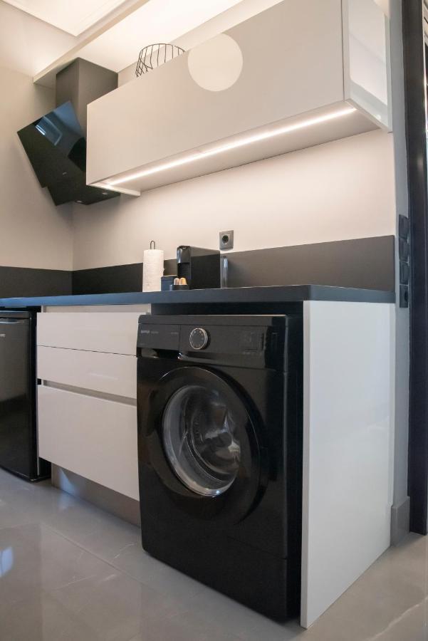 Luxury Premium Suite In Chalkís מראה חיצוני תמונה